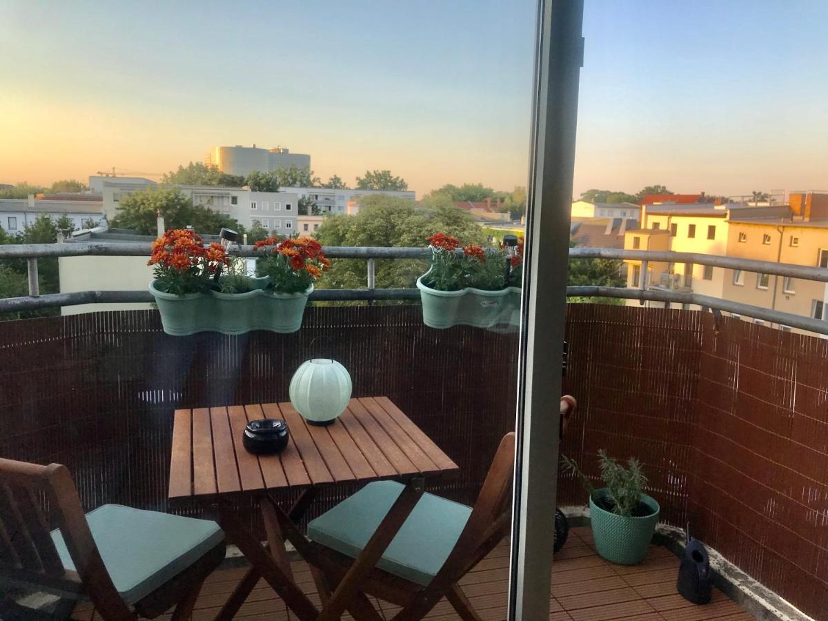 Cottbus-Apartments - Green Apartment I Privat I Wifi I Kueche I Balkon Eksteriør billede