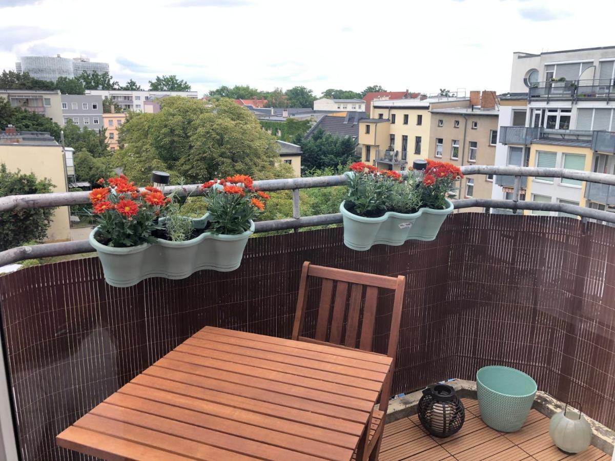 Cottbus-Apartments - Green Apartment I Privat I Wifi I Kueche I Balkon Eksteriør billede